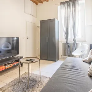 N1 - Elegante Trilocale In Centro Perugia